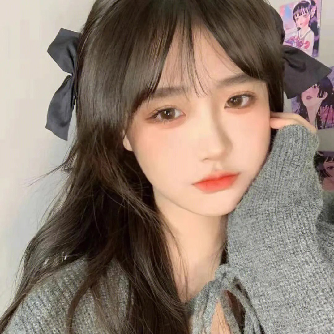 犹为离人照落花